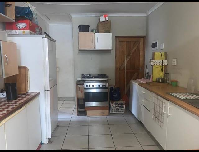 2 BEDROOM HOUSE FOR SALE IN SILWOOD HEIGHTS
